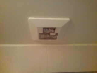 浴室換気乾燥暖房　バス乾　電気工事　作業前