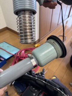 作業中 排水設備交換 海外製キッチン排水交換 直結配管へのリニューアル