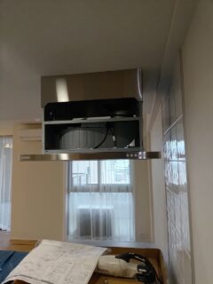 天吊りレンジフード 天吊りレンジフード センターフード型レンジフード レンジフード新規設置 レンジフード新設工事