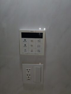 ガス給湯器交換 給湯器 配管カバー パロマ製 Paloma 24号給湯器