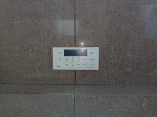 ガス給湯器交換 給湯器 配管カバー パロマ製 Paloma 24号給湯器