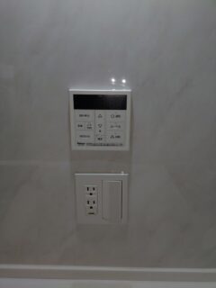 ガス給湯器交換 給湯器 配管カバー パロマ製 Paloma 24号給湯器